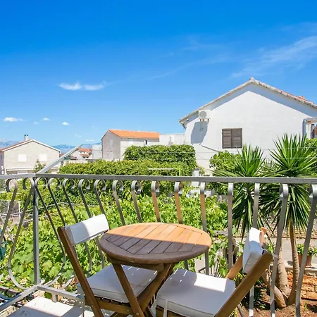 And With Parking Space Supetar, Brac - 5658 Supetar