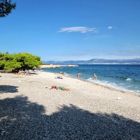 And With Parking Space Supetar, Brac - 5658 Guest house Supetar